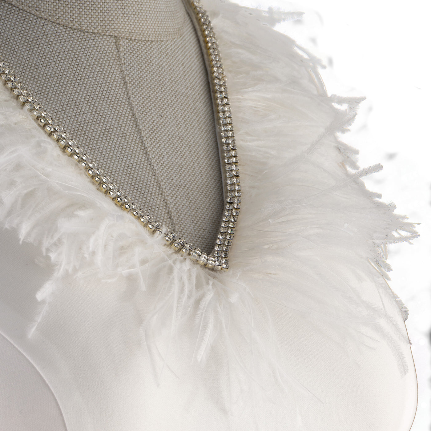 Elegant White Midi Dress with Feathers and Slit