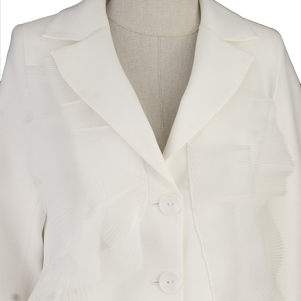 White Lightweight Shorts Suit with Long Blazer
