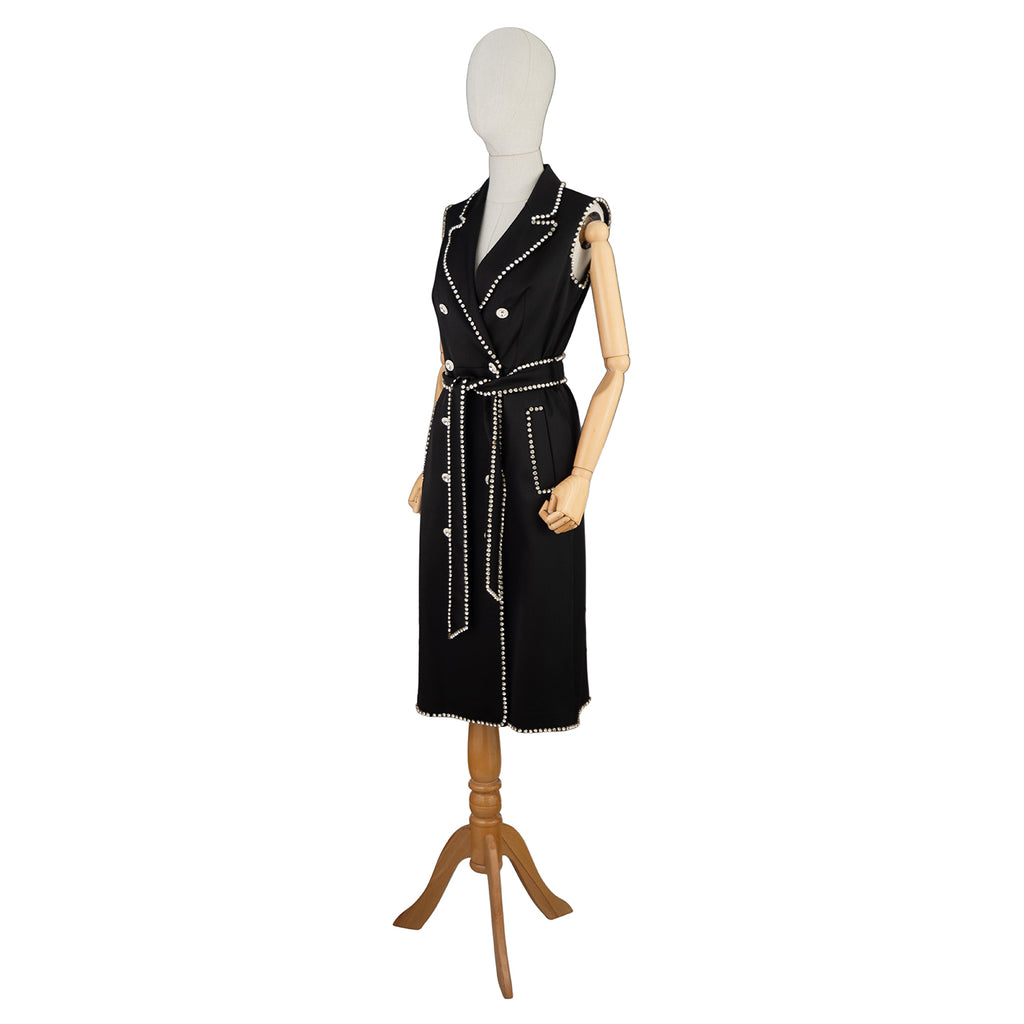 Elegant Black Sleeveless Dress with Pearl Trim — For Chic Statements
