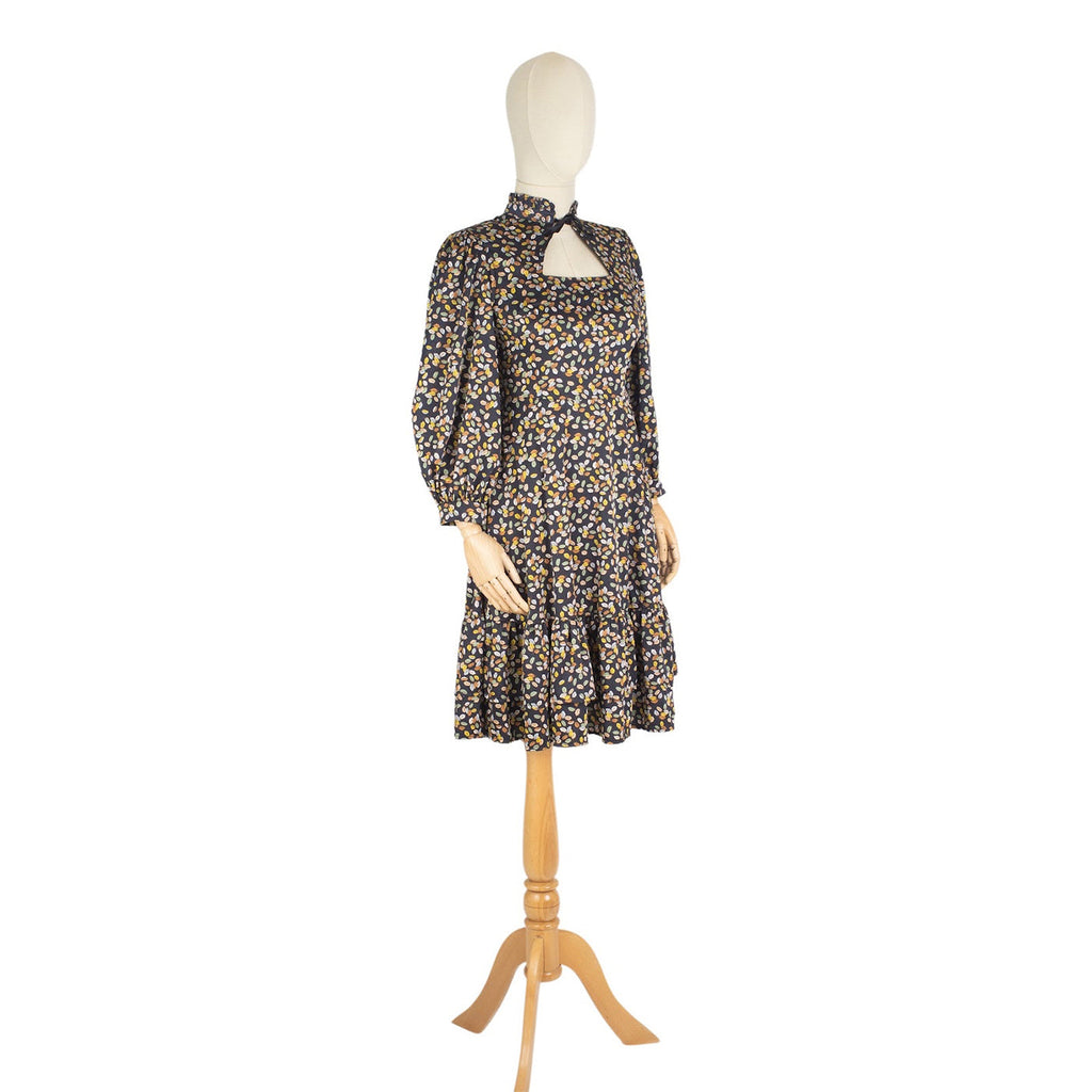Leaf Print Dress with Neck Tie and Flounce Skirt