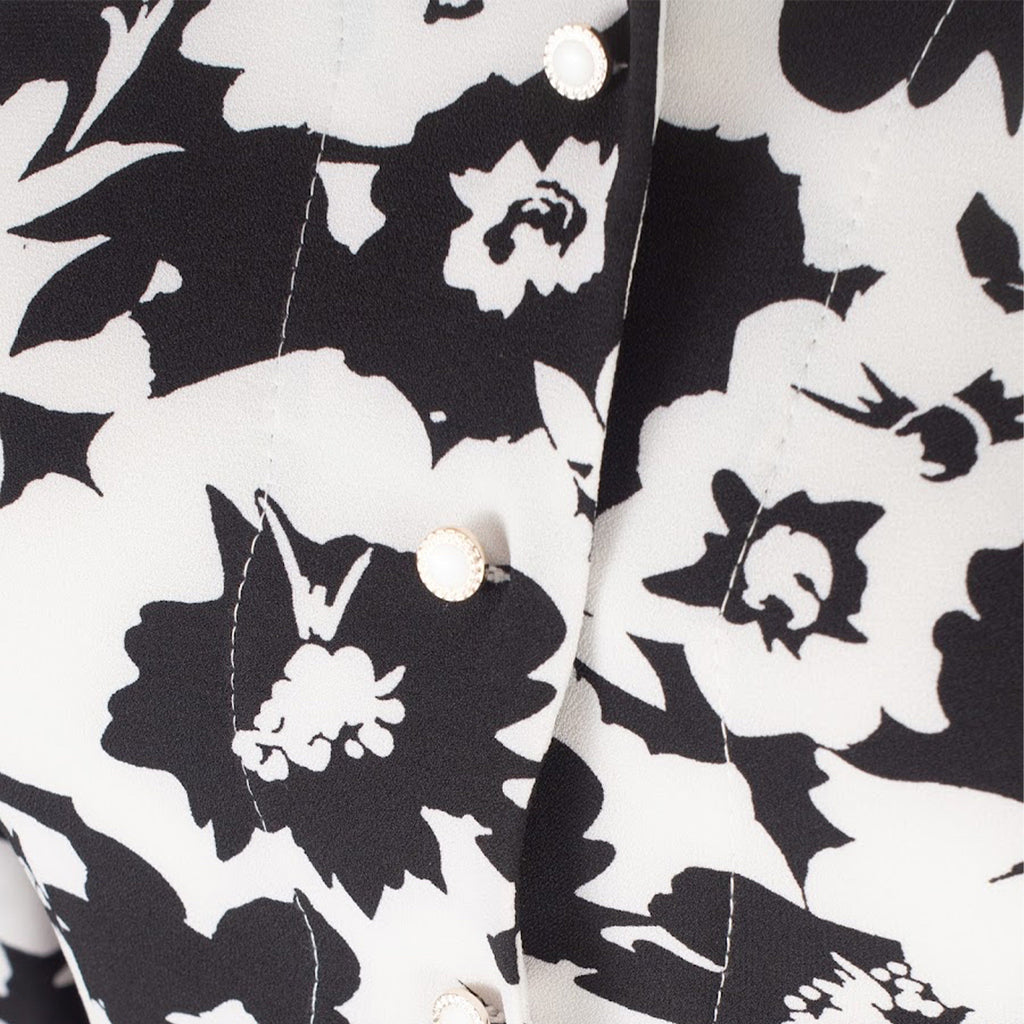 Floral Print Midi Dress with Wavy Collar and Button Detail